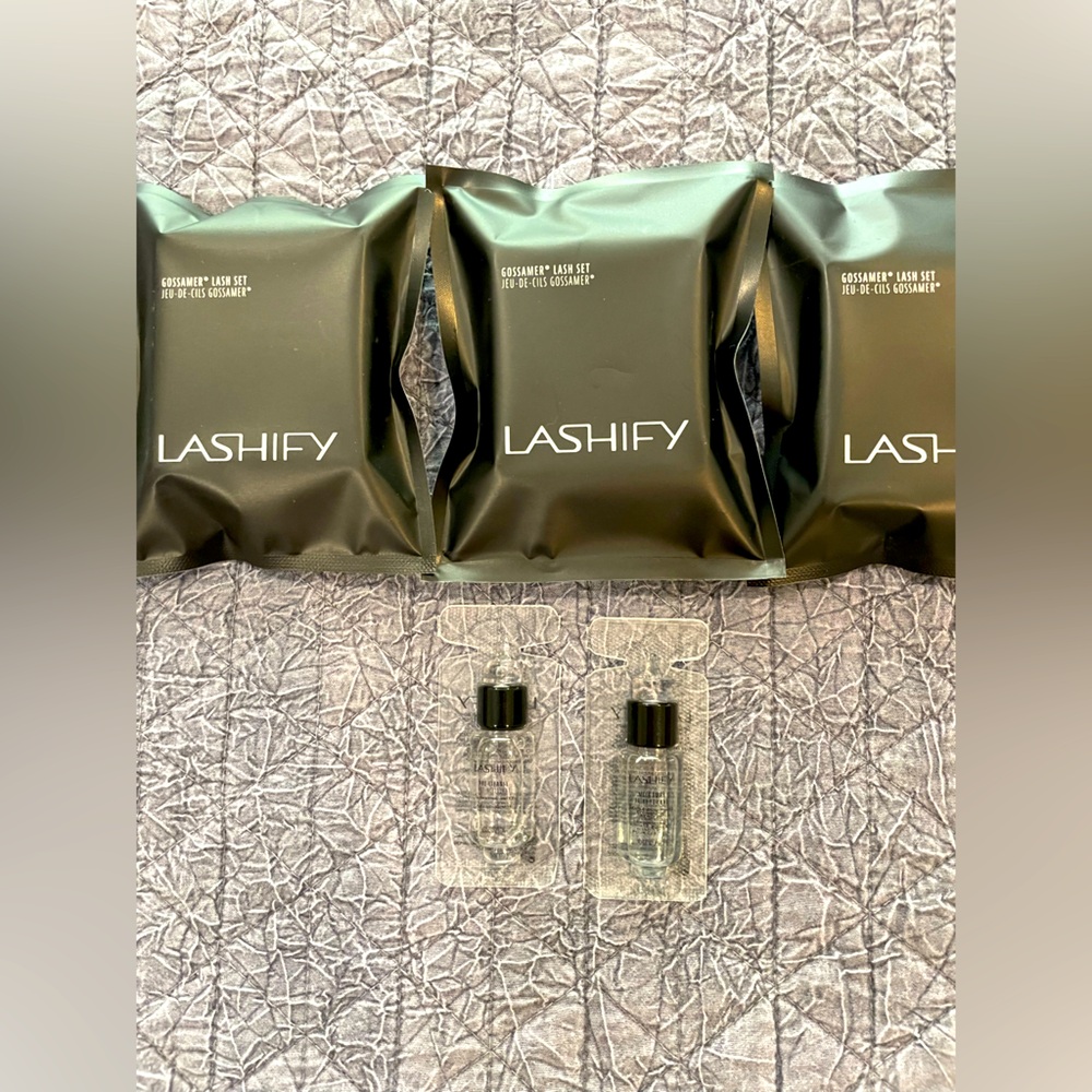 Lashify 3 sets lashes B14, E12, E13; also small precleanse and small melt away.